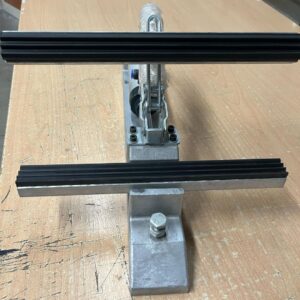 Pinze pneumatiche tendiseta per preparazione telai serigrafici